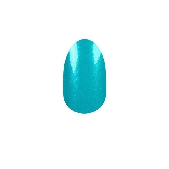 Color Street- Brave and Bold, shimmery teal nail strip set - Picture 11 of 15